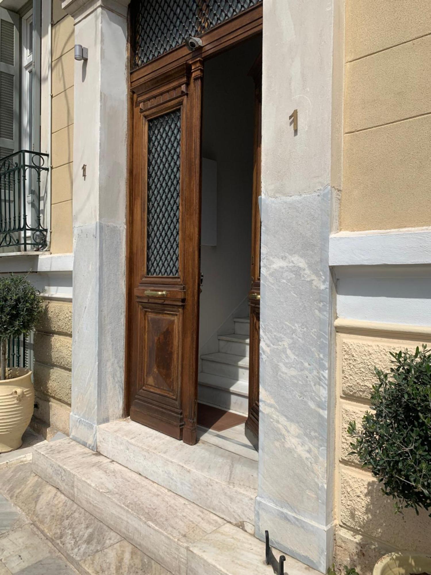 شقة Neoclassical House In Plaka, أثينا المظهر الخارجي الصورة