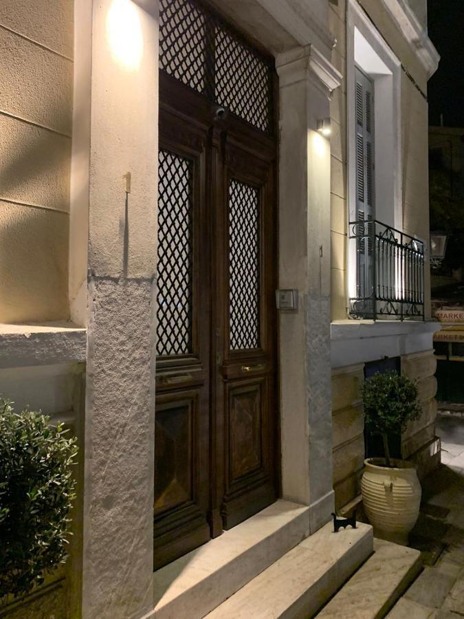 شقة Neoclassical House In Plaka, أثينا المظهر الخارجي الصورة